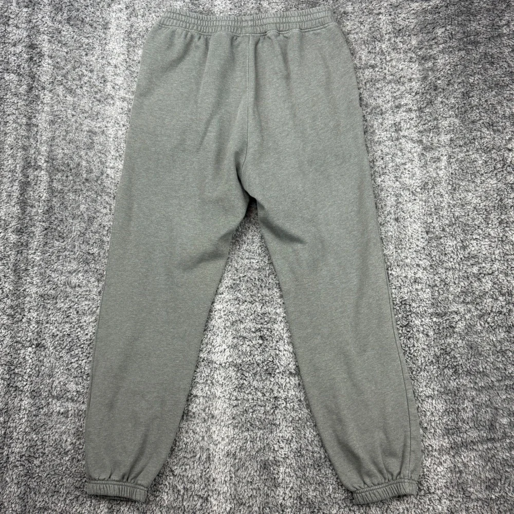 The North Face Grey Jogger Sweatpants Men's Size M W30 L28 Logo Elastic Waist‎